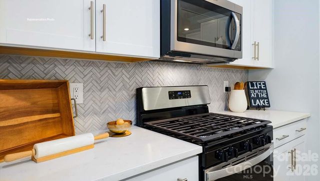 7525 Bainbridge Road, Sherrills Ford, NC 28673