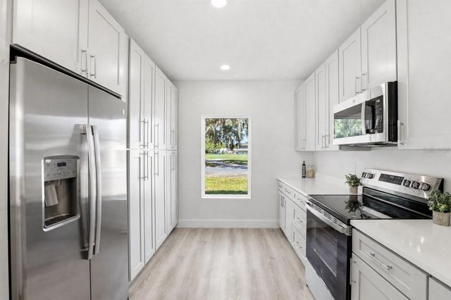 1328 MARSHALL DRIVE, Leesburg, FL 34748
