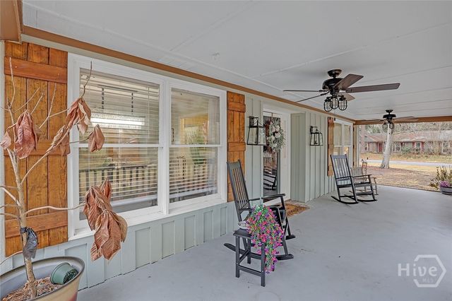 206 Hillary Road, Savannah, GA 31410