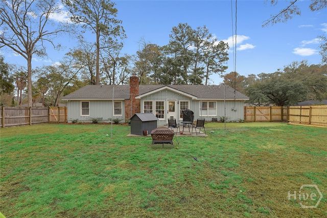 206 Hillary Road, Savannah, GA 31410
