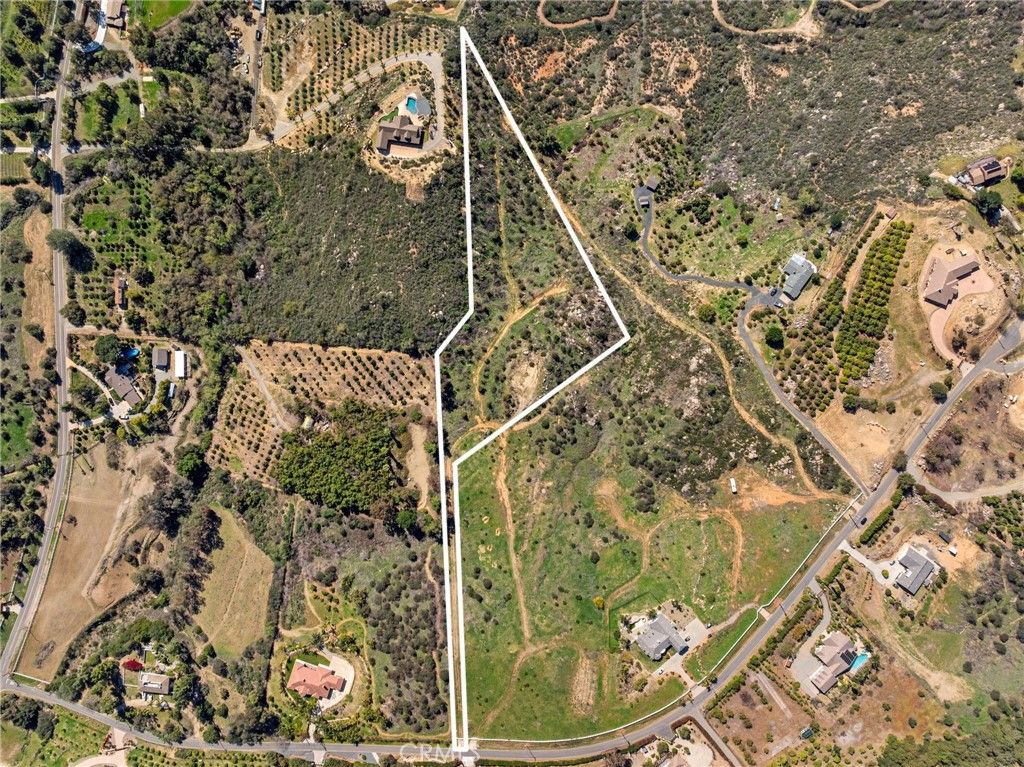 Image 17 of property listing at 2 Las Palmeras, Temecula, CA 92590