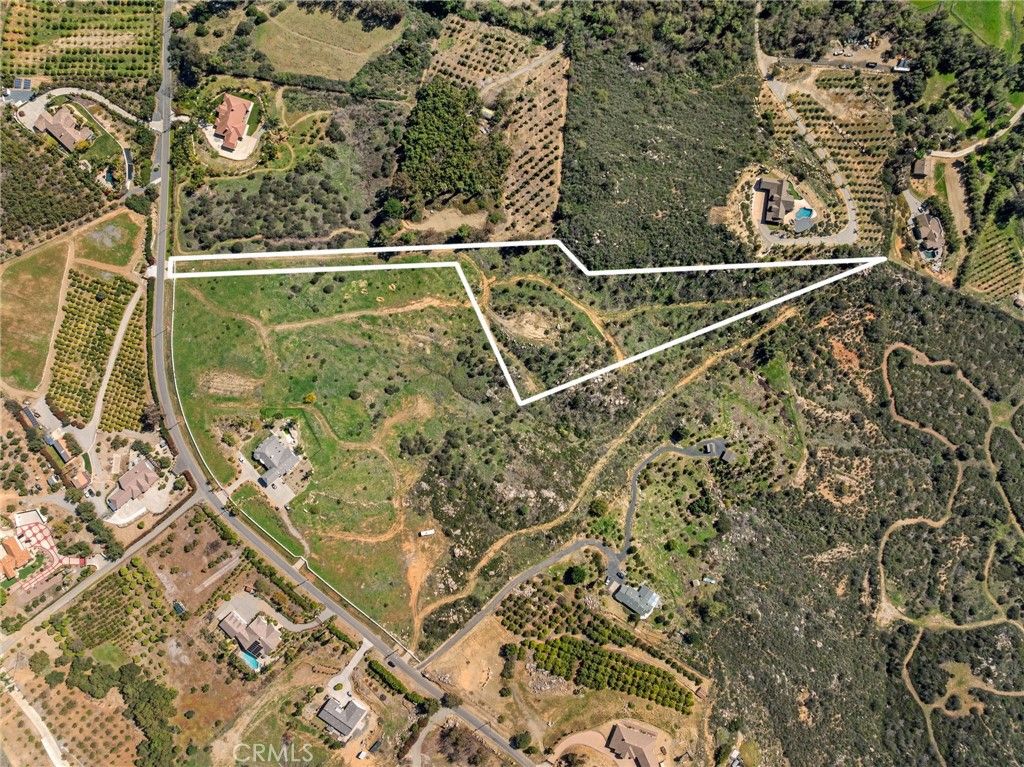 Image 20 of property listing at 2 Las Palmeras, Temecula, CA 92590