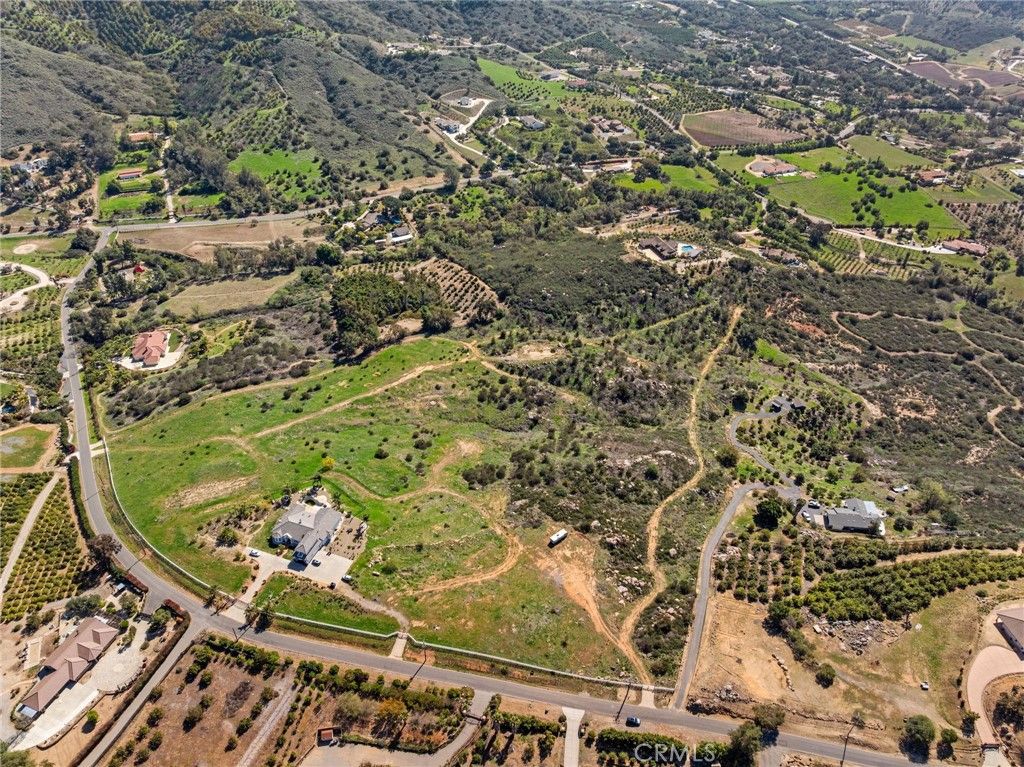 Image 22 of property listing at 2 Las Palmeras, Temecula, CA 92590