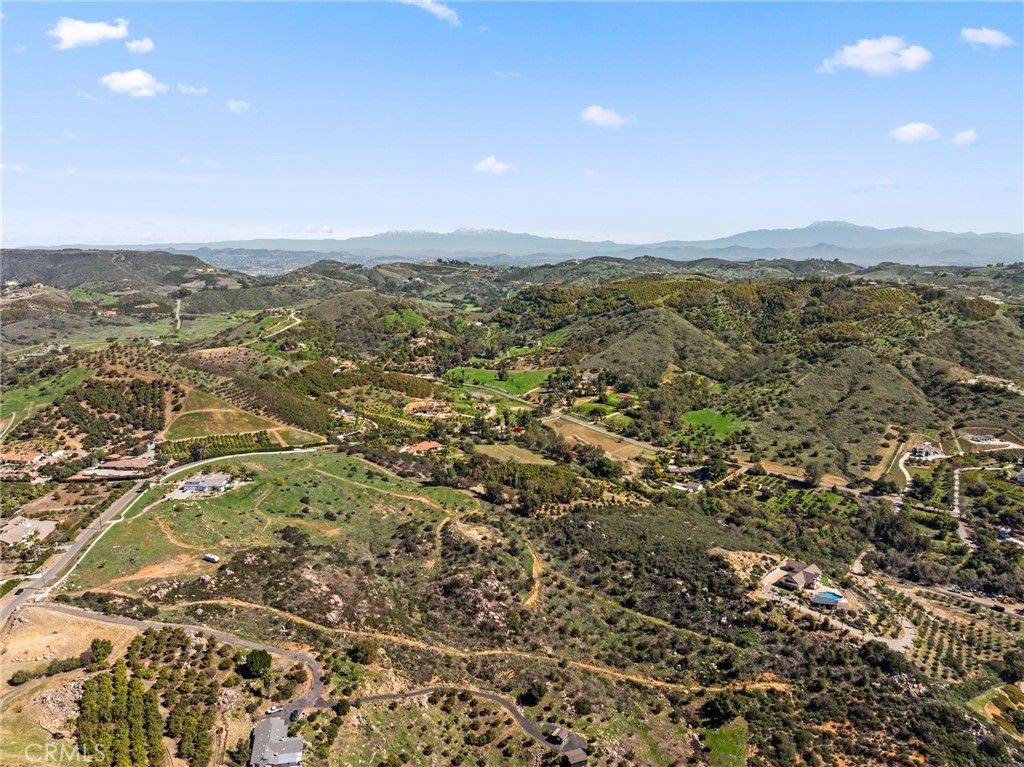 Image 26 of property listing at 2 Las Palmeras, Temecula, CA 92590
