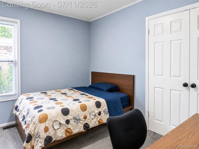 3120 La Salle Drive, Ann Arbor, MI 48108