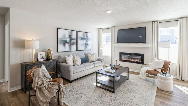 3005 Sweetwater Drive, Des Moines, IA 50320