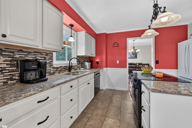 216 Westridge, Piedmont, SC 29673