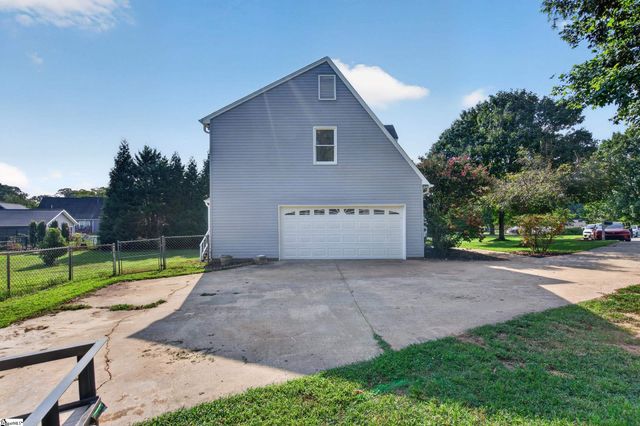 216 Westridge, Piedmont, SC 29673