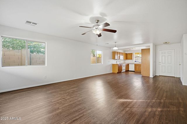 3712 W DARROW Street, Phoenix, AZ 85041