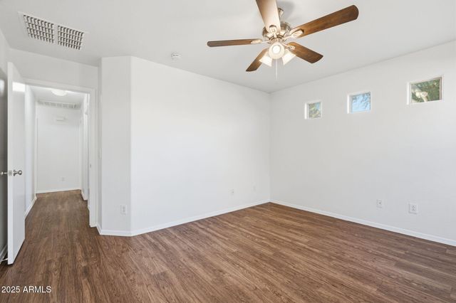 3712 W DARROW Street, Phoenix, AZ 85041