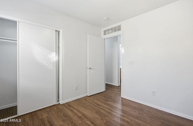 3712 W DARROW Street, Phoenix, AZ 85041