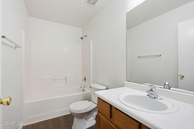 3712 W DARROW Street, Phoenix, AZ 85041