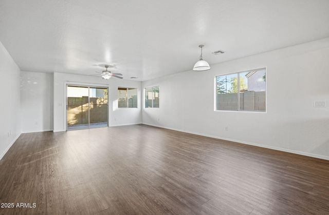 3712 W DARROW Street, Phoenix, AZ 85041