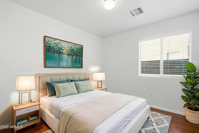 3712 W DARROW Street, Phoenix, AZ 85041