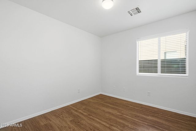 3712 W DARROW Street, Phoenix, AZ 85041