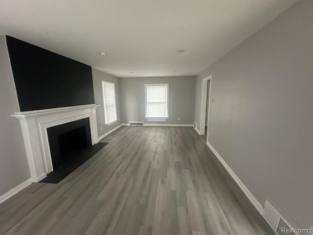 8897 Hartwell Street, Detroit, MI 48228