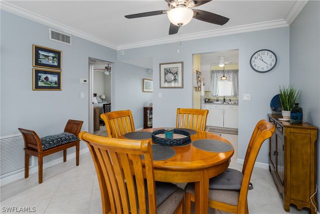 1010 Manatee RD B304, Naples, FL 34114