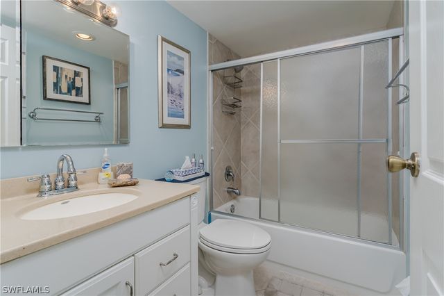 1010 Manatee RD B304, Naples, FL 34114