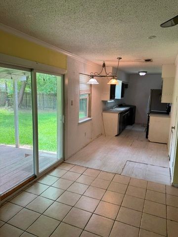 6707 Finch Drive, Greenville, TX 75402