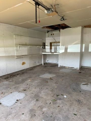 6707 Finch Drive, Greenville, TX 75402
