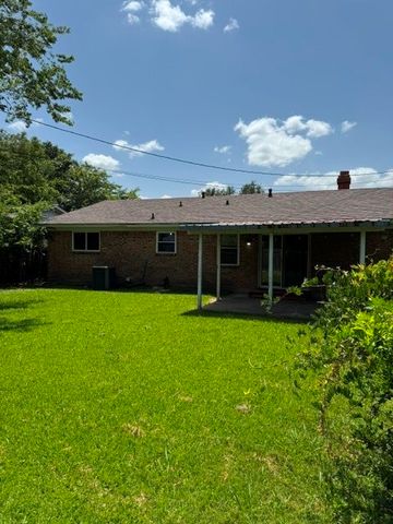 6707 Finch Drive, Greenville, TX 75402