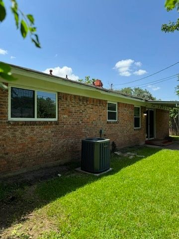 6707 Finch Drive, Greenville, TX 75402