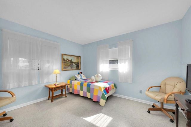 1824 CHATEAU DRIVE W, Clearwater, FL 33756