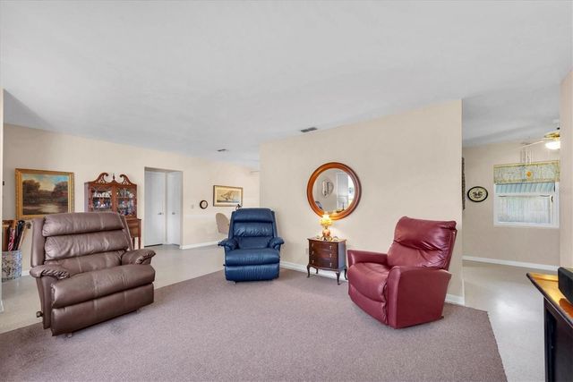 1824 CHATEAU DRIVE W, Clearwater, FL 33756