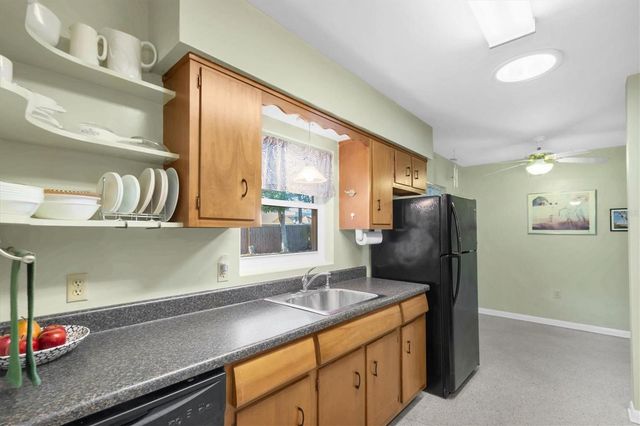 1824 CHATEAU DRIVE W, Clearwater, FL 33756