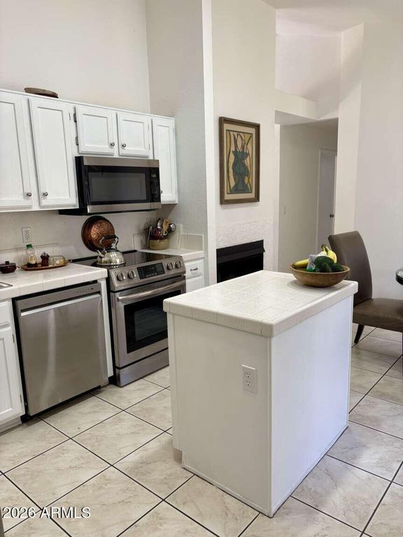 1833 E BLUEFIELD Avenue, Phoenix, AZ 85022 — photo 4