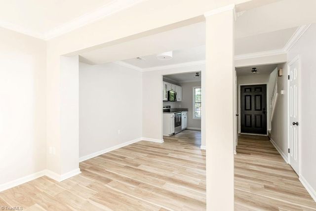 2663 Cottage Place, Greensboro, NC 27455