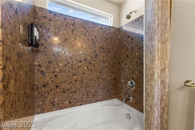 9696 Grayson Hills Street, Las Vegas, NV 89139