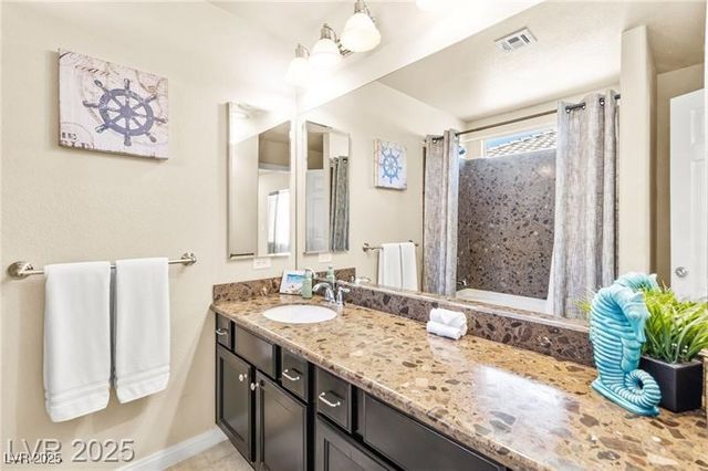 9696 Grayson Hills Street, Las Vegas, NV 89139