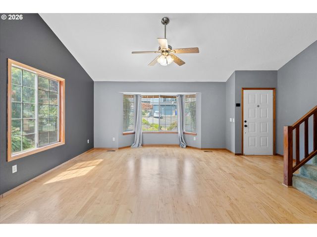 1722 Sw HARTLEY Ave, Gresham, OR 97080