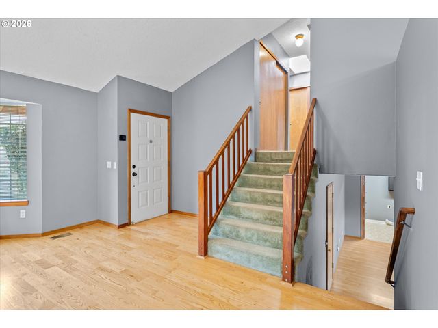 1722 Sw HARTLEY Ave, Gresham, OR 97080