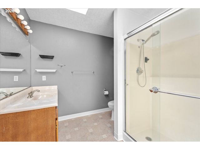 1722 Sw HARTLEY Ave, Gresham, OR 97080