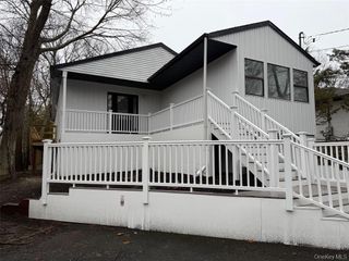526 Birch Hollow Drive, Shirley, NY 11967