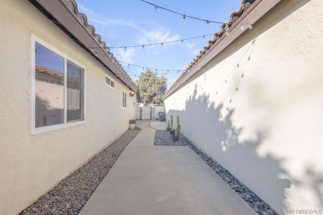 4733 Dalea Place, Oceanside, CA 92057