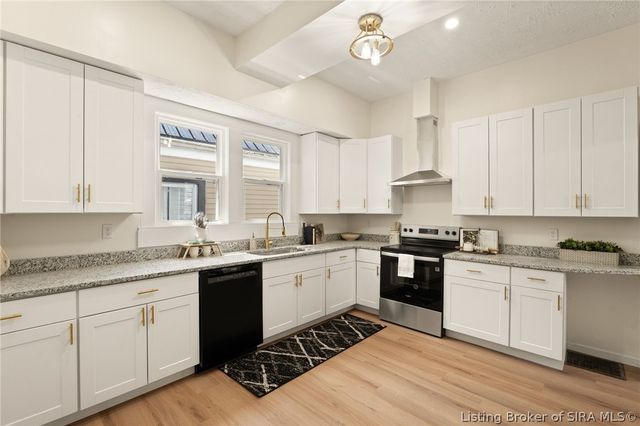 1618 Beeler Street, New Albany, IN 47150