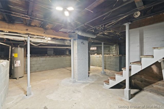 1618 Beeler Street, New Albany, IN 47150