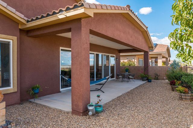 910 Jubilee Boulevard SW, Los Lunas, NM 87031