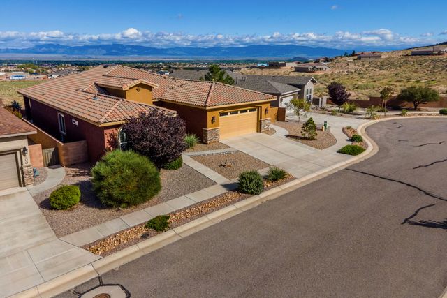 910 Jubilee Boulevard SW, Los Lunas, NM 87031