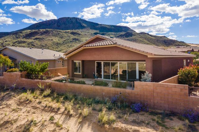 910 Jubilee Boulevard SW, Los Lunas, NM 87031