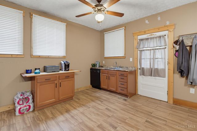 3918 Delmar Avenue, Cheviot, OH 45211