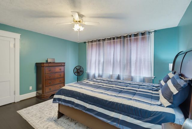 3918 Delmar Avenue, Cheviot, OH 45211
