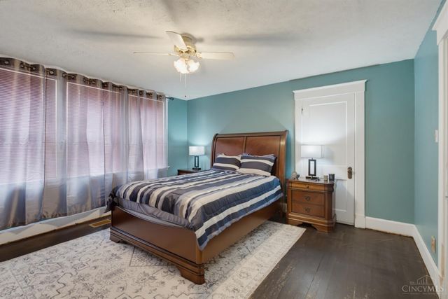 3918 Delmar Avenue, Cheviot, OH 45211