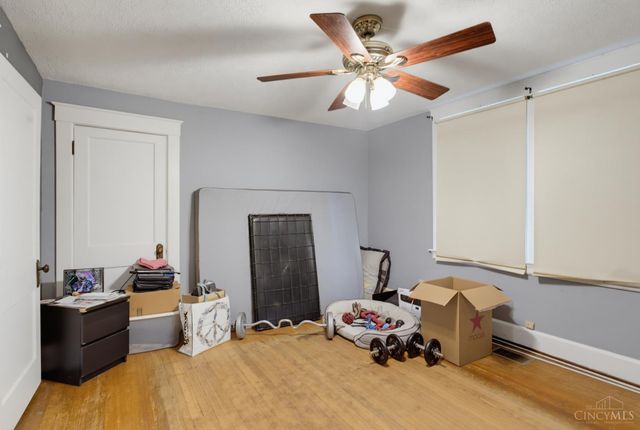 3918 Delmar Avenue, Cheviot, OH 45211