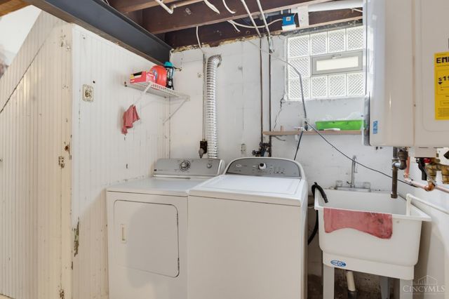 3918 Delmar Avenue, Cheviot, OH 45211