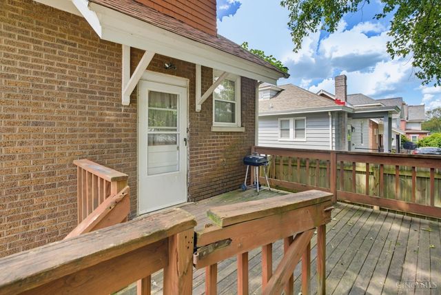 3918 Delmar Avenue, Cheviot, OH 45211