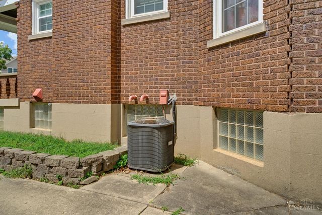 3918 Delmar Avenue, Cheviot, OH 45211